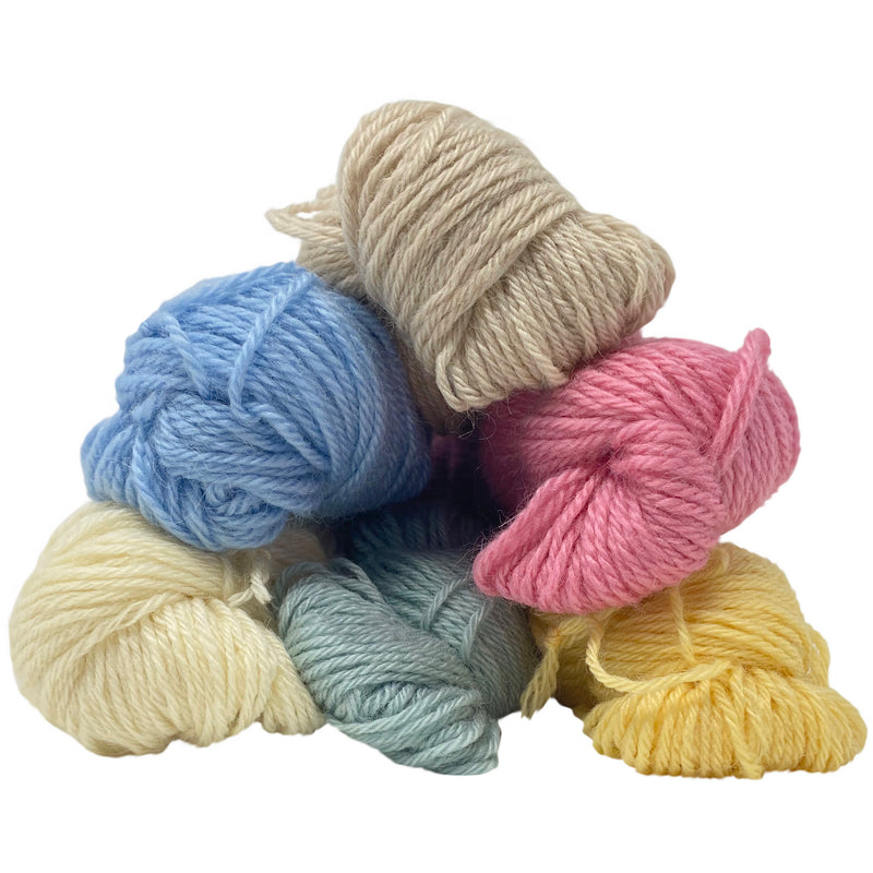 Lot of 8 Balls 50 G 135 Y 100% Wool Artful deals Yarns Shakespeare